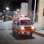 کراچی کے سچل غازی گوٹھ میں دورانِ ڈکیتی فائرنگ سے ایک شخص جاں بحق، دو زخمی۔