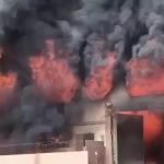 کراچی: لانڈھی کی 2 فیکٹریوں میں لگی آگ پر 16 گھنٹے بعد قابو پالیا گیا