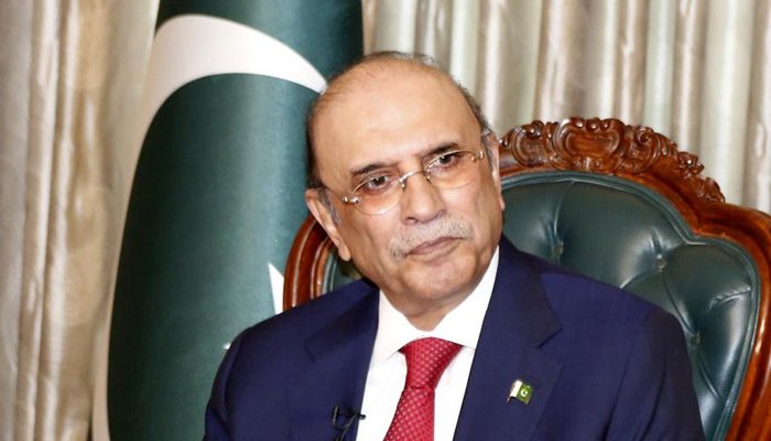 صدر آصف زرداری کی برطانیہ سے آج پاکستان واپسی مؤخر، نیا شیڈول کل جاری ہونے کا امکان