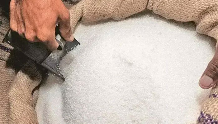 2 لاکھ ٹن چینی برآمدگی کا فیصلہ مسترد، شوگر ملز کا 10 لاکھ ٹن&hellip;