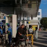 پیٹرول ریلیف اسکیم: 5 لیٹر سے کم پیٹرول خریدنے والوں کو بھی رعایت ملے گی