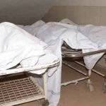 کراچی: فلیٹ سے ڈاکٹر، اسکی بیوی اور 3 بچوں کی لاشیں برآمد