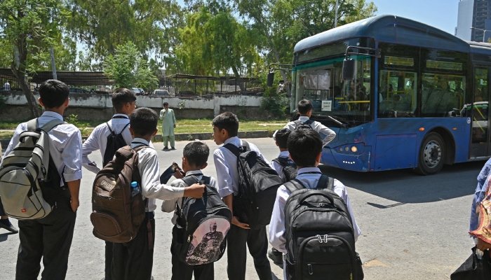 لانگ مارچ: اسلام آباد کے سرکاری تعلیمی ادارے 22 ستمبر سے بند کرنے کا فیصلہ
