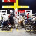 حکومت نے پیٹرولیم مصنوعات کی نئی قیمتوں کا اعلان کردیا