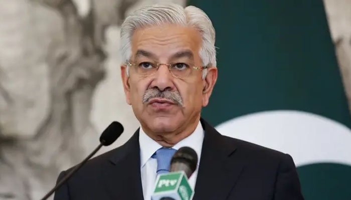 وزیر دفاع کی بھارت کو ایک بار پھر وارننگ: جنگ مسلط کی گئی تو گزشتہ سال کی طرح جواب دیں گے