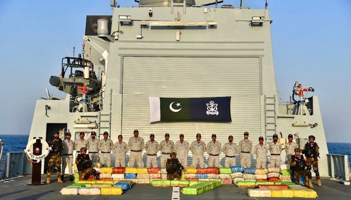 پاک بحریہ کی بحیرہ عرب میں کارروائی، 750 ملین ڈالر مالیت کی منشیات پکڑی گئی