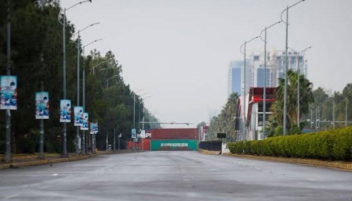 تحریک انصاف اور حکومت کے درمیان پسِ پردہ نصف درجن سے زائد ملاقاتیں بھی مذاکراتی تعطل ختم نہ کرسکیں