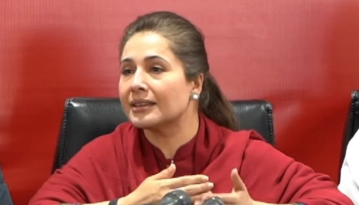 شاندانہ گلزار: گورنر راج پہلے بلوچستان میں لگایا&hellip;
