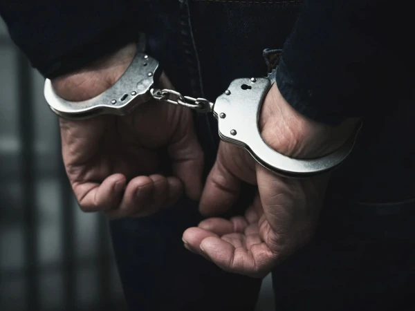 کراچی: گینگ وار کاشف ڈاڈا گروہ کے دو کارندے گرفتار