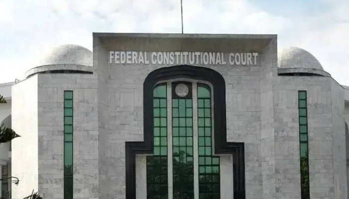 وفاقی آئینی عدالت کو توہینِ عدالت پر ازخود نوٹس لینے کا اختیار، رولز جاری