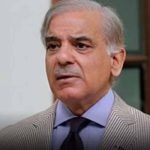 پی ٹی آئی کے ممکنہ لانگ مارچ کے پیشِ نظر وزیراعظم شہباز شریف نے اہم اجلاس طلب کرلیا
