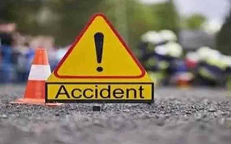 نیپال میں مسافر بس حادثے کا شکار، 6 افراد جاں بحق، 10 زخمی